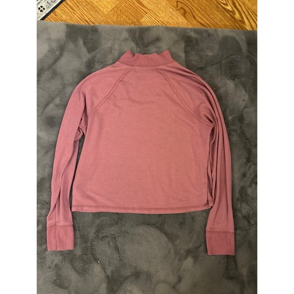 Abercrombie and Fitch Turtleneck long sleeve - Picture 3 of 3